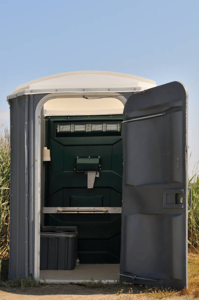 Best Porta potty rental near me  in Carrollton, IL